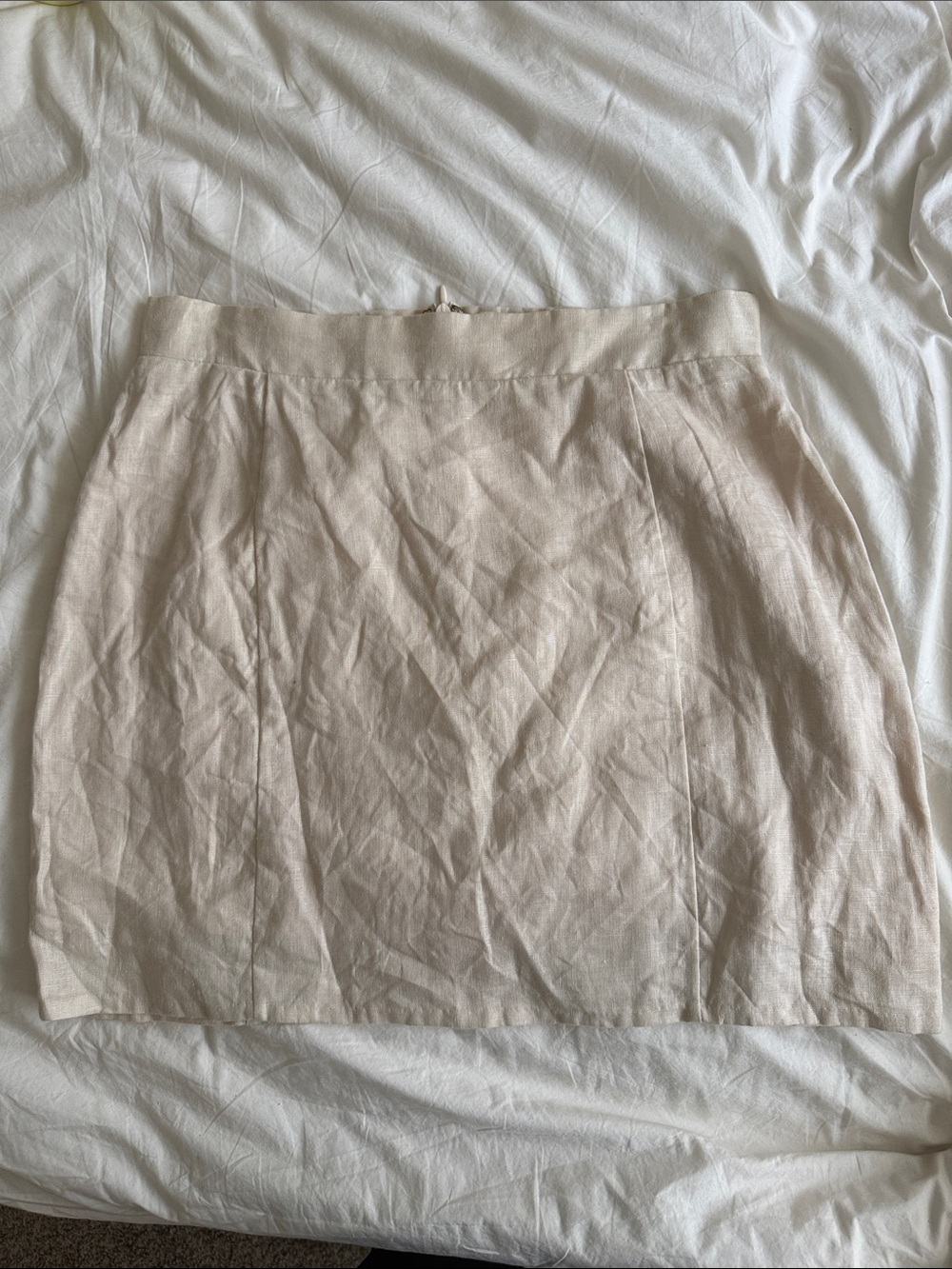 Dissh Classic Women's Cream Linen Blend Mini Skirt